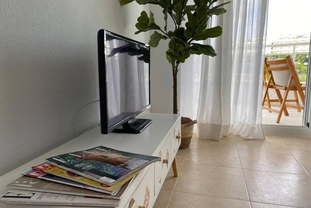Apartamento Sajalin Salou Esterno foto